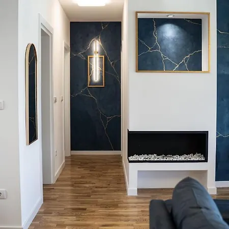 The Crown Pool Βίλα *