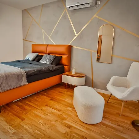 The Crown Pool Villa