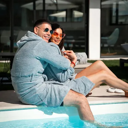 The Crown Pool * Beograd