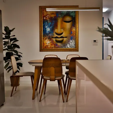 Villa The Crown Pool *