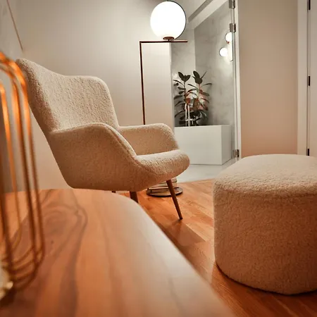 The Crown Pool Villa *