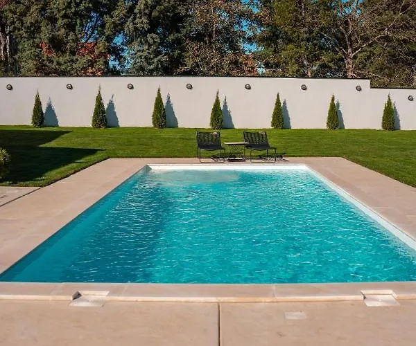 ヴィラ The Crown Pool *