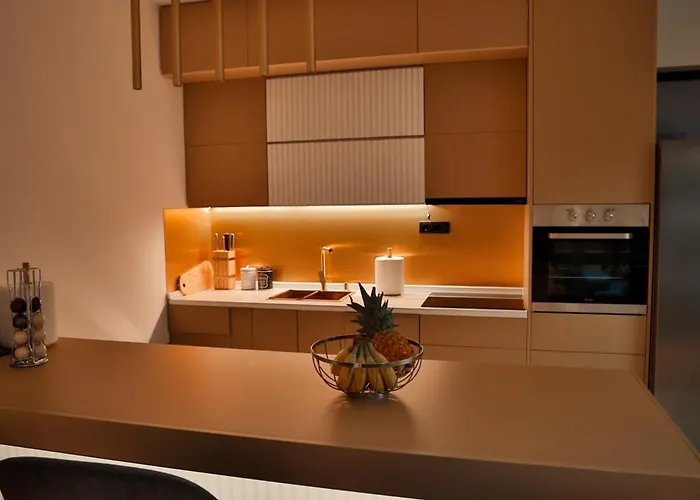 The Crown Pool ヴィラ ベオグラード