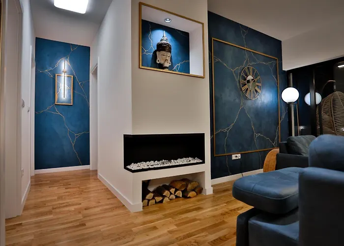 The Crown Pool * ベオグラード