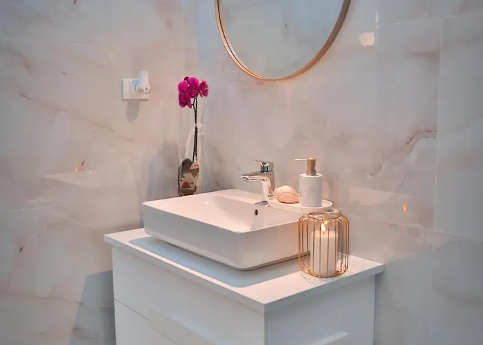 The Crown Pool ベオグラード