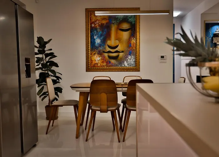 ヴィラ The Crown Pool *