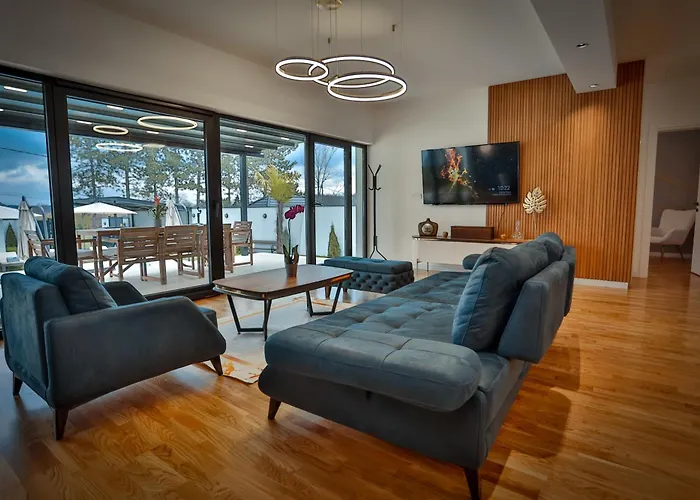 ヴィラ The Crown Pool