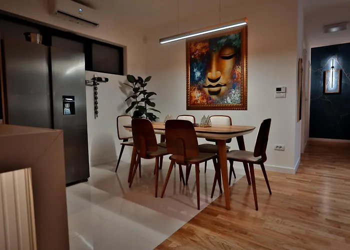 The Crown Pool ヴィラ *